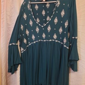 Torrid super soft size 2 shirt